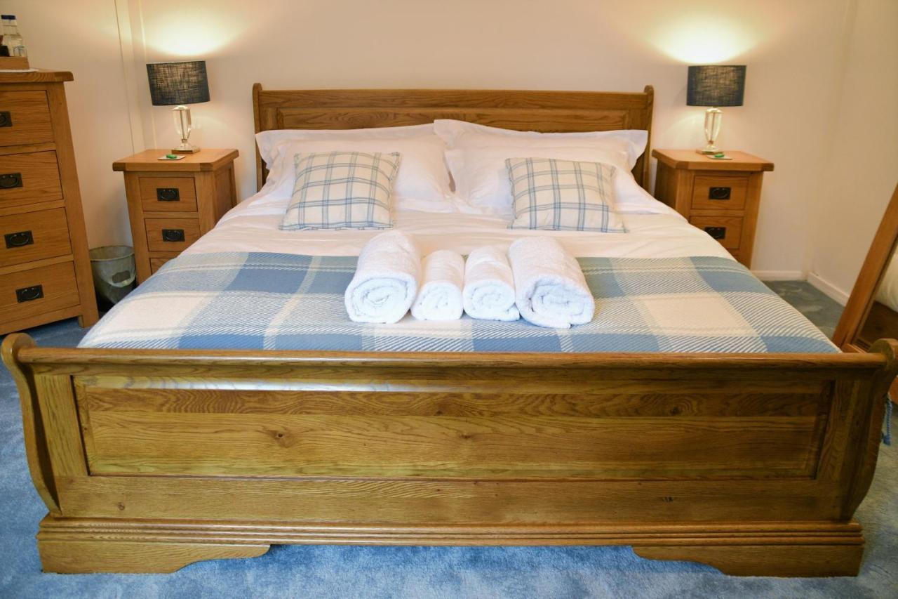 Bed and Breakfast Trewassick Barn New Quay Esterno foto