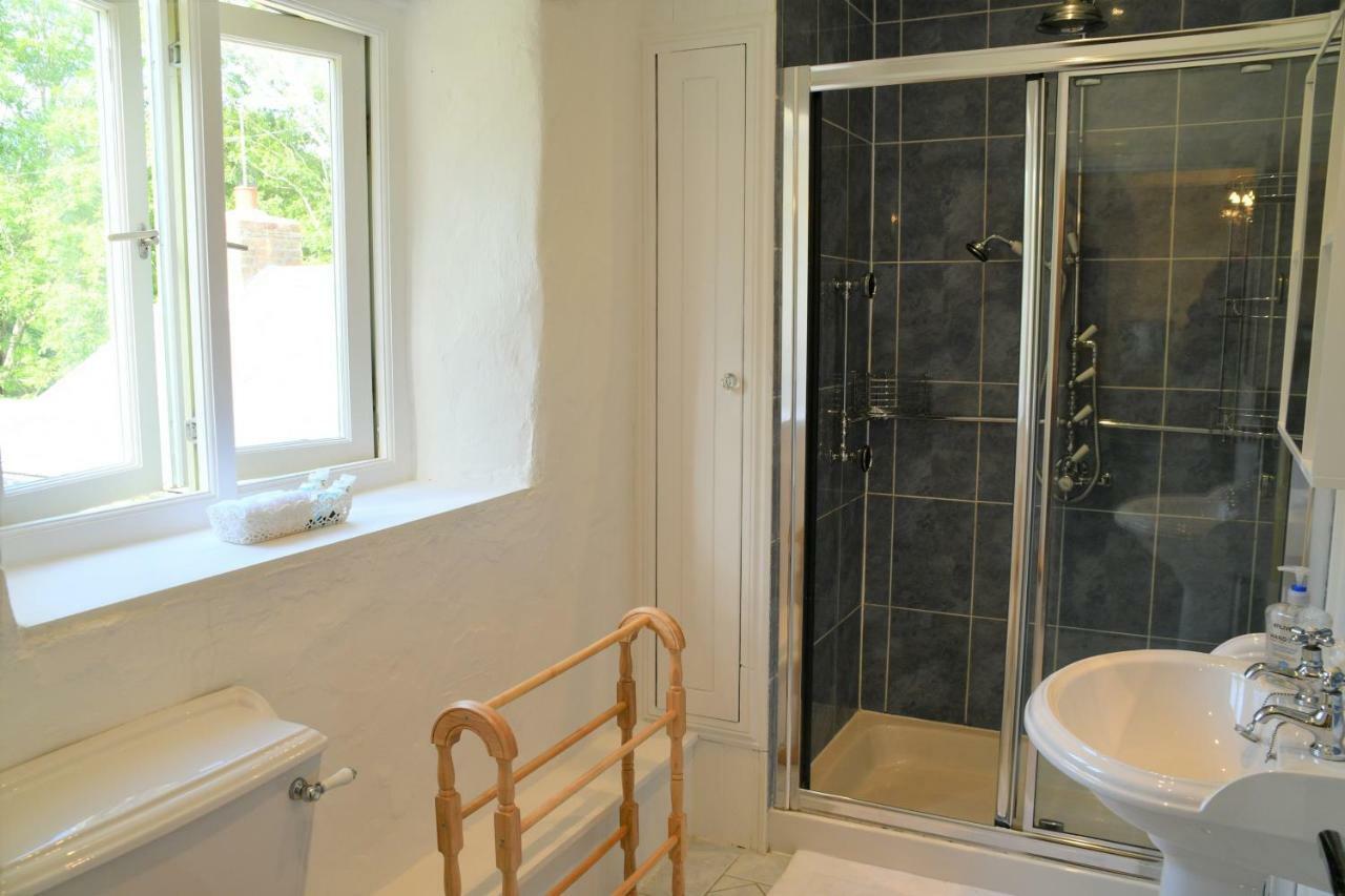 Bed and Breakfast Trewassick Barn New Quay Esterno foto